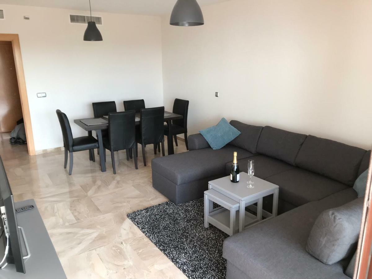 Luxury Apartment Set In Dona Julia Golf Course Casares Exteriér fotografie
